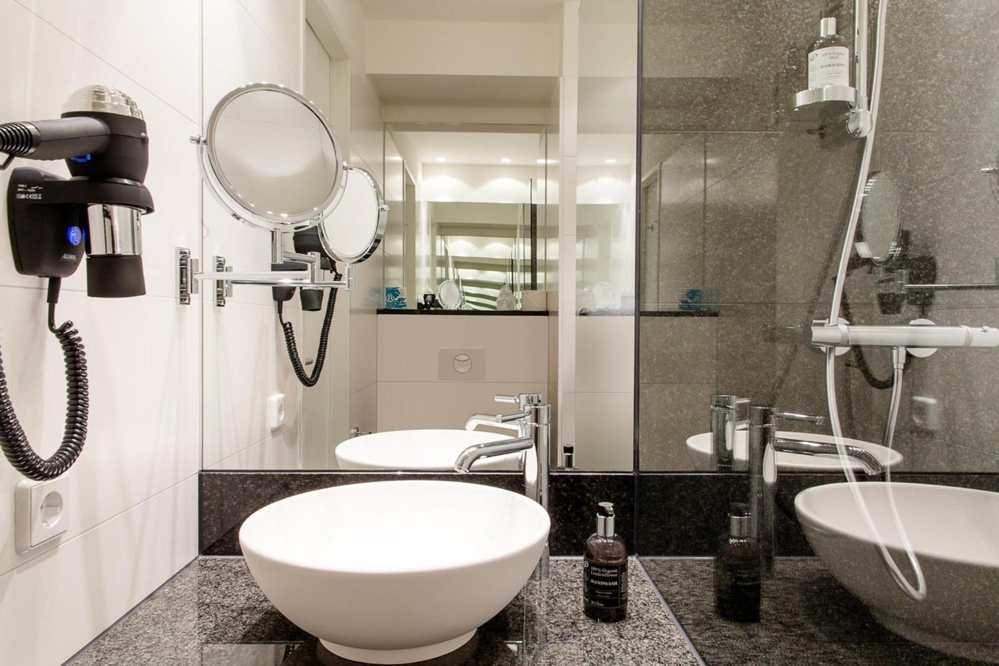 Motel One Bonn-Beethoven Bagian luar foto